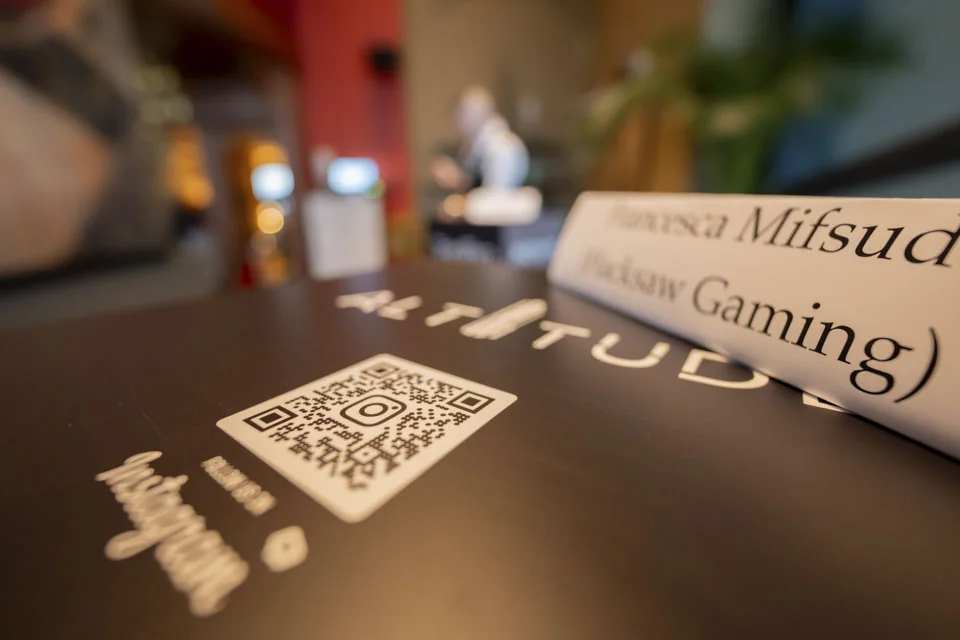 An Altitude table detail · The opening at Toro Toro