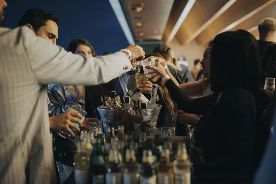 Drinks served at the bar · Noyane · November 2024