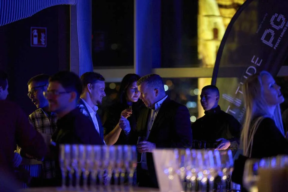 Conversations at the bar · Noxe, Barcelona