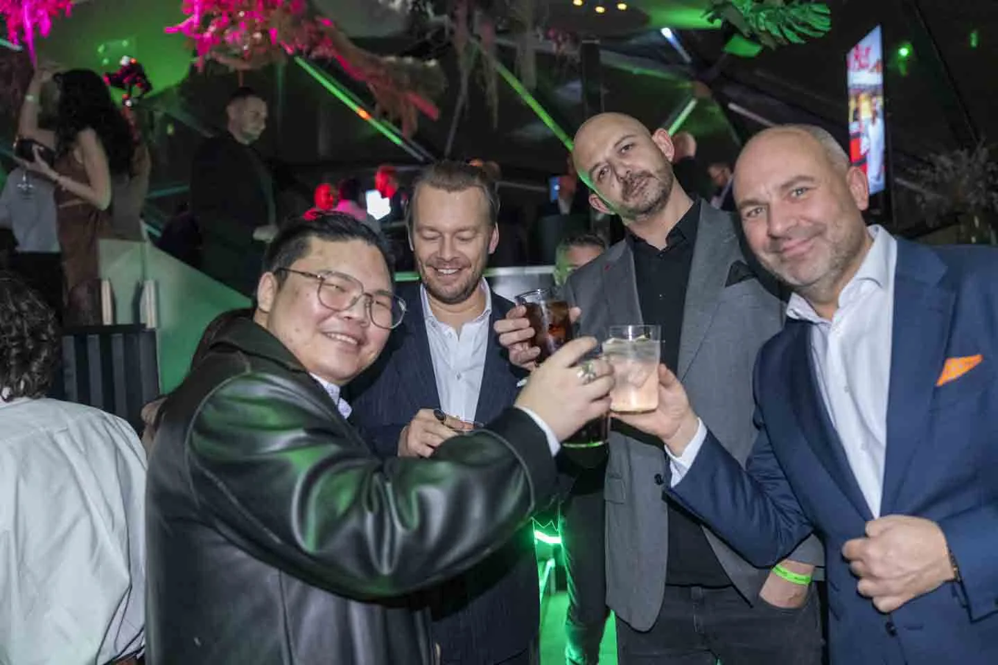 A toast with friends · Everything is possible